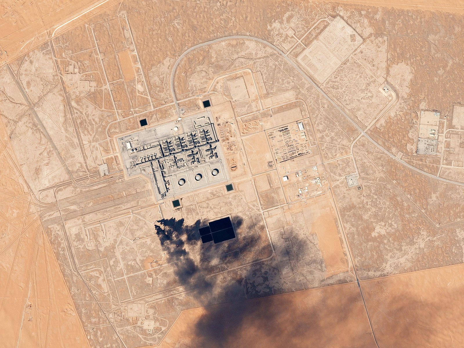 Burning Khurais oil field